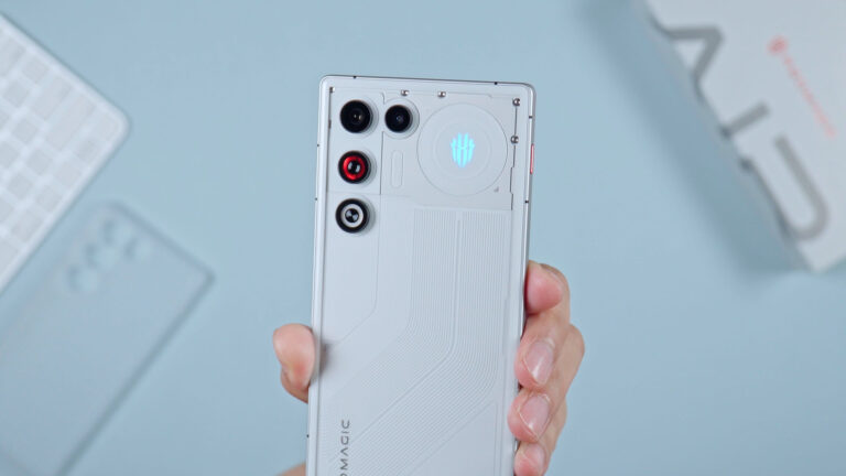 Redmagic 11 Air Beauty Shot